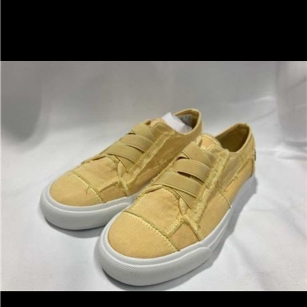 Blowfish Yellow Canvas Sneakers new 8